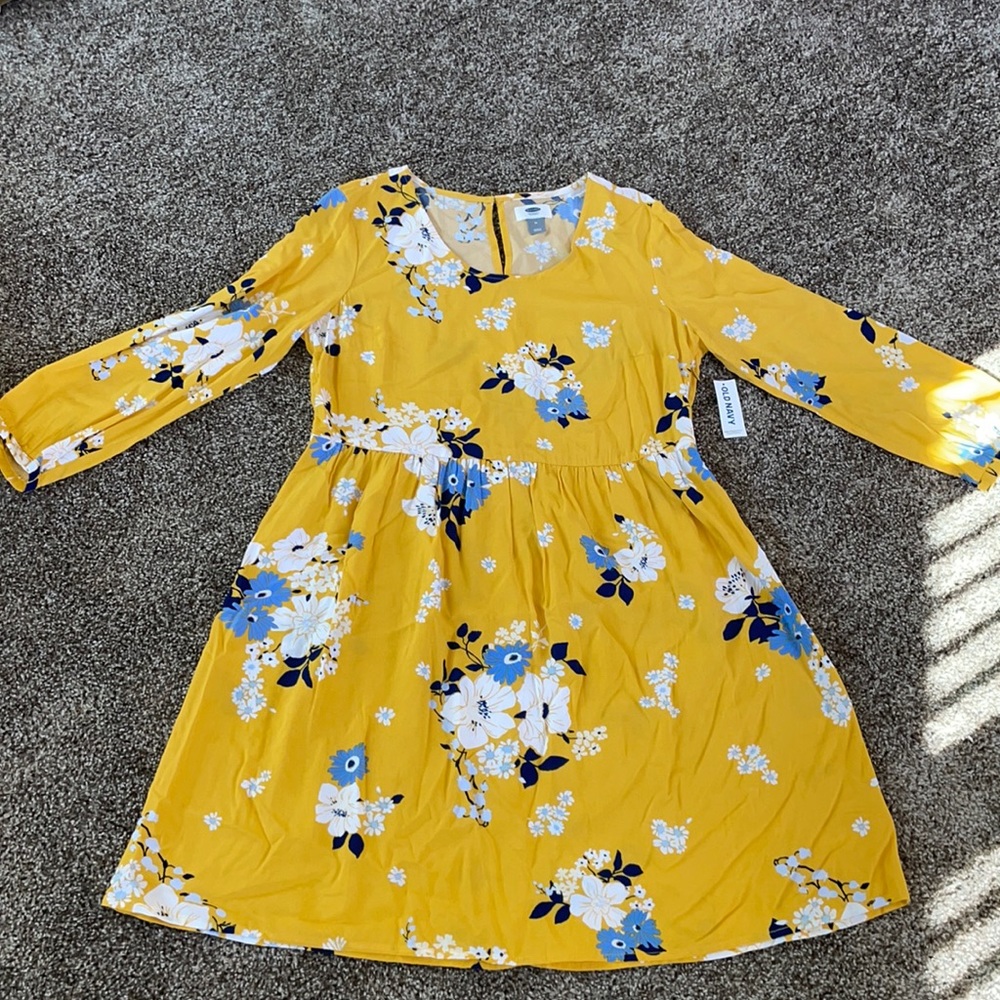 NWT Old Navy Floral yellow dress full sleeves size medium m
